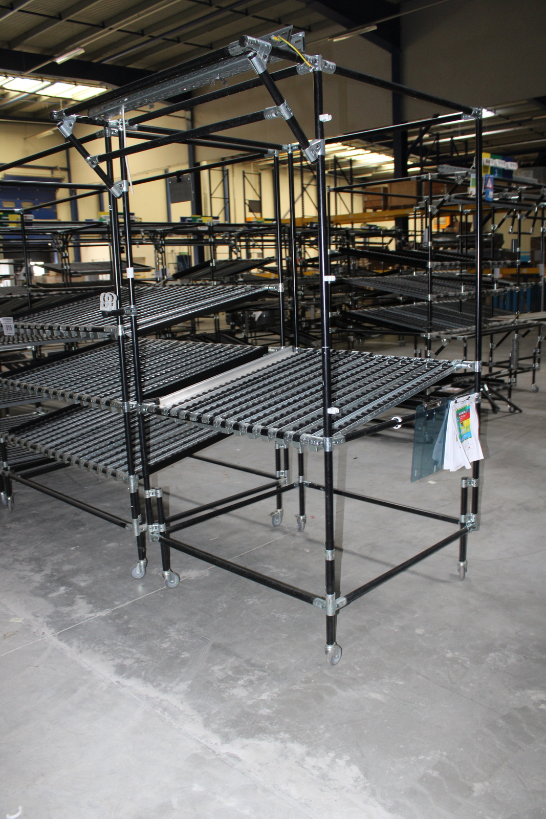 Szerelőállomás/ Tárolókocsi 5