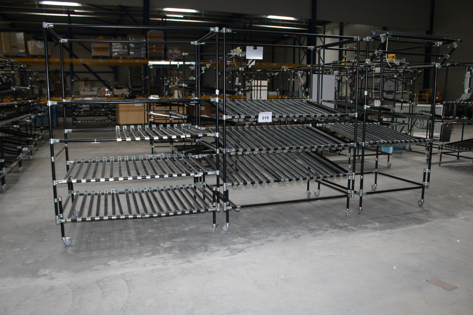 Szerelőállomás/ Tárolókocsi 8