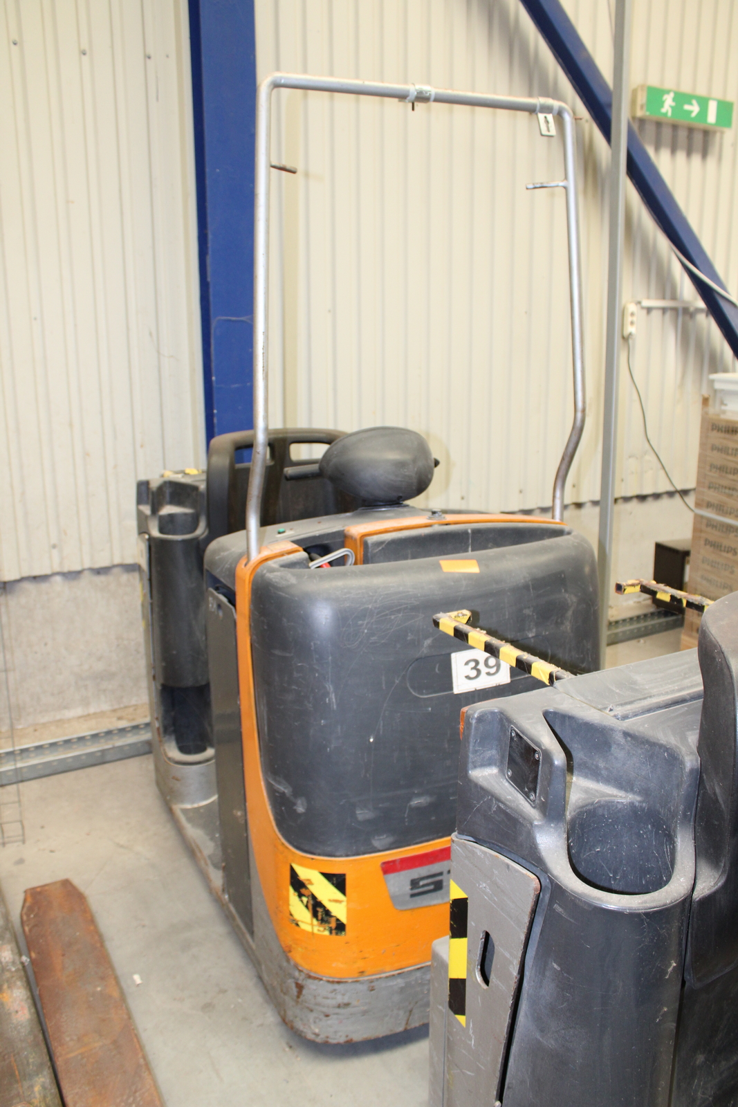 Vontató targonca 11