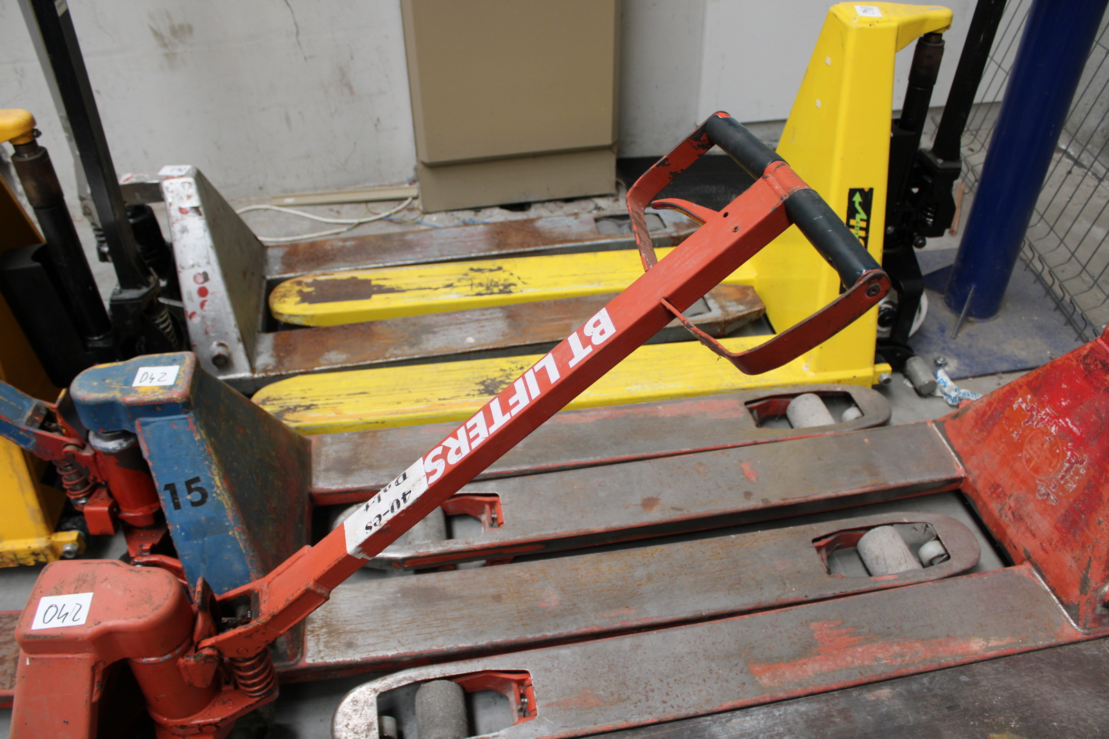 Kézi hidraulikus raklapemelő 5