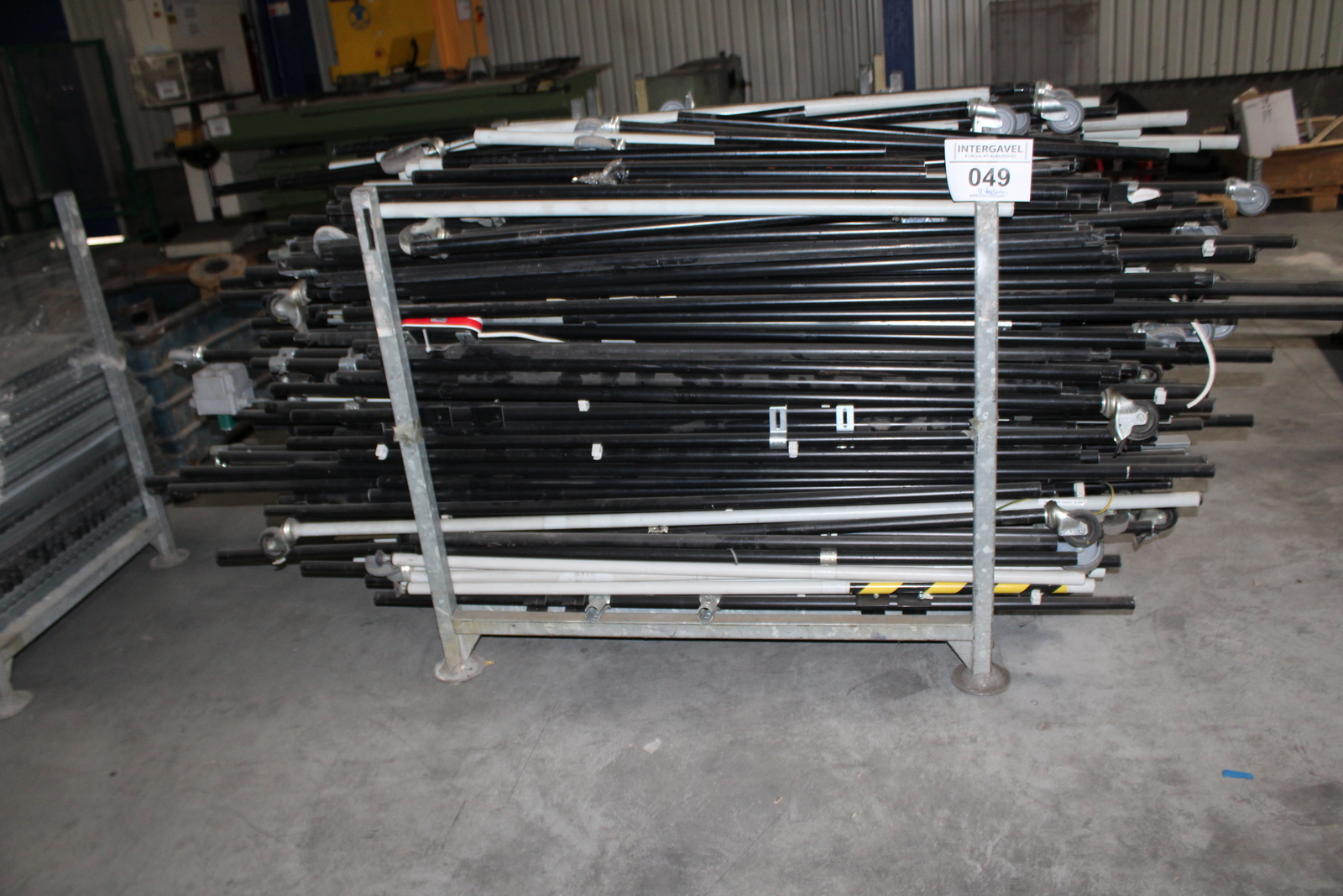 Vegyes görgősorok, csövek ( szerelőállomás elemei) 2