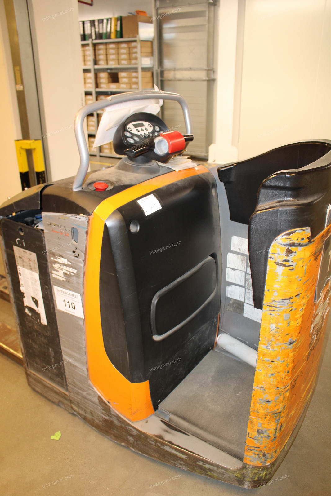 Elektromos raklapmozgató targonca 5