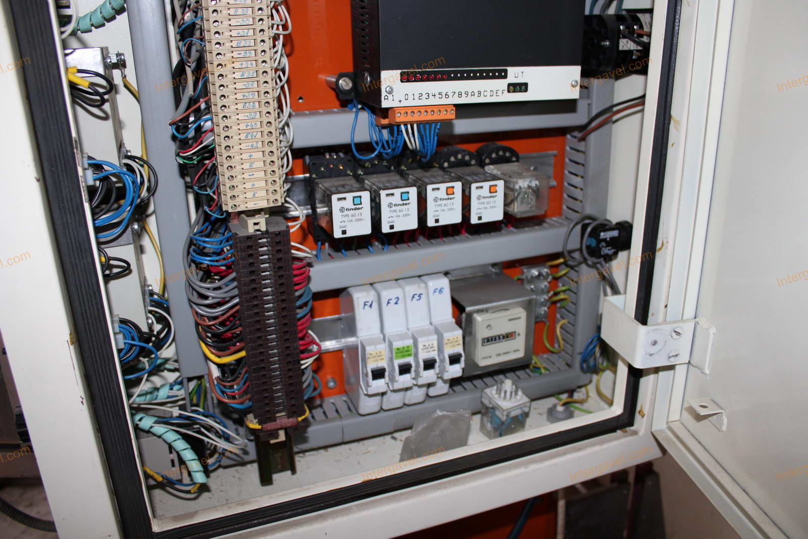 Csomagoló gép - Multipack, TTR 18-28 14