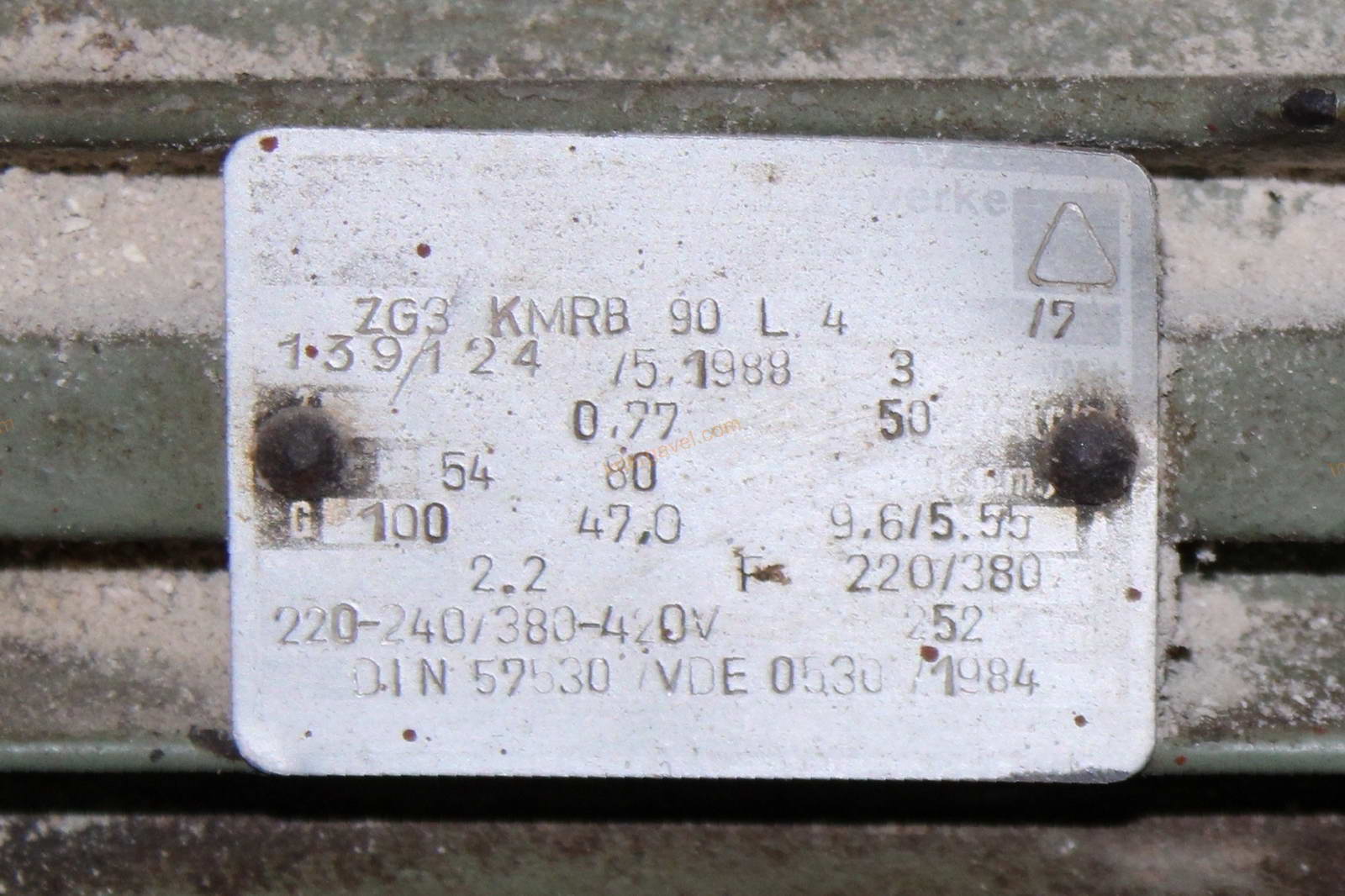 Hajtóműves motor 2