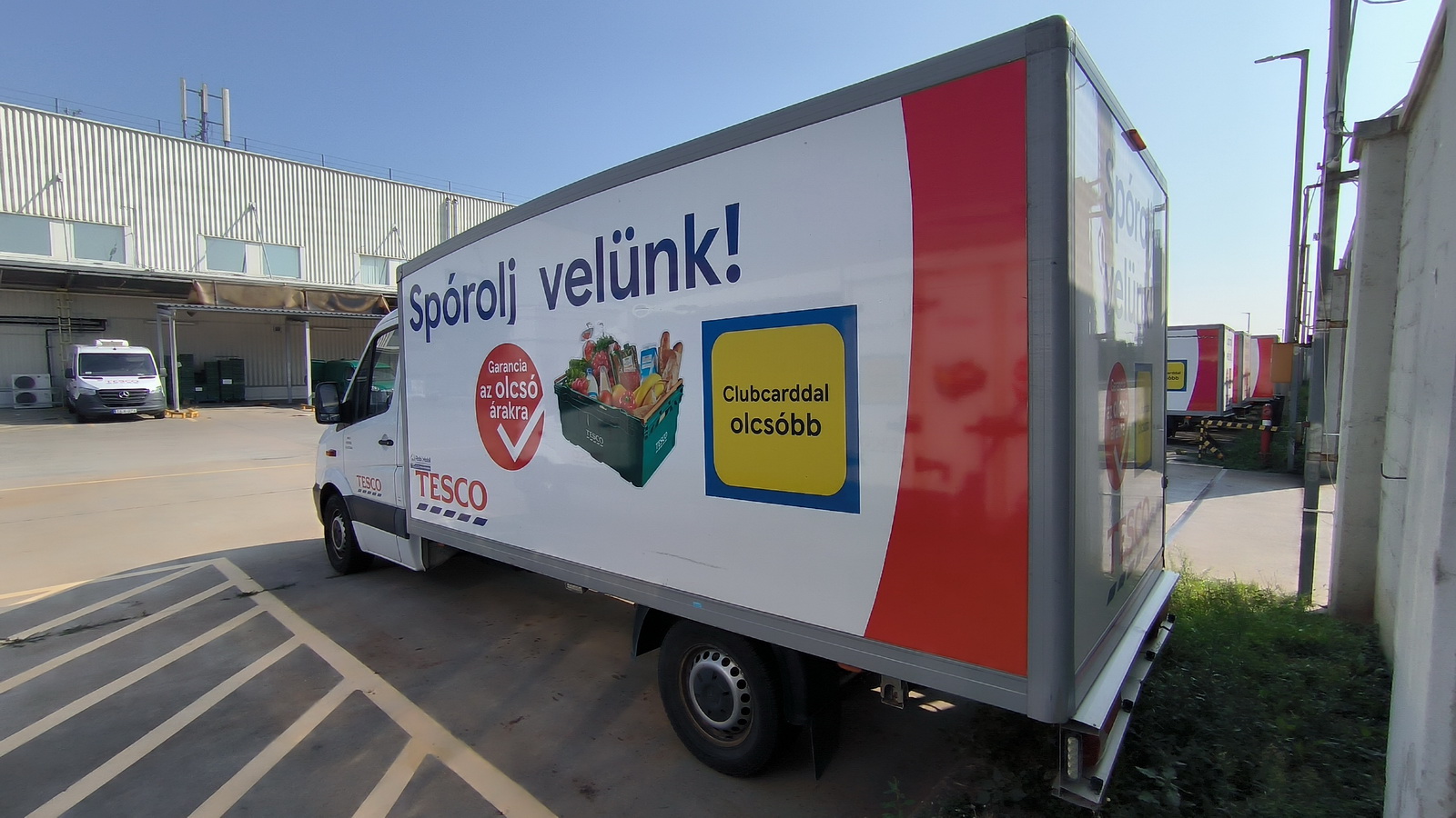 Hűtős kisteherautó 5