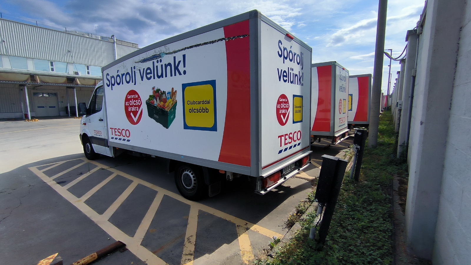 Hűtős kisteherautó 5