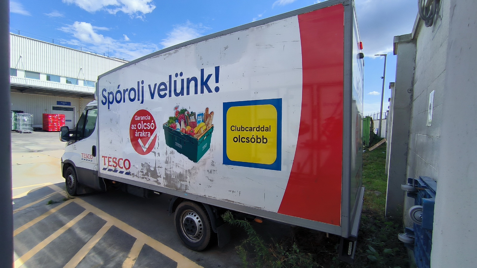 Hűtős kisteherautó 4