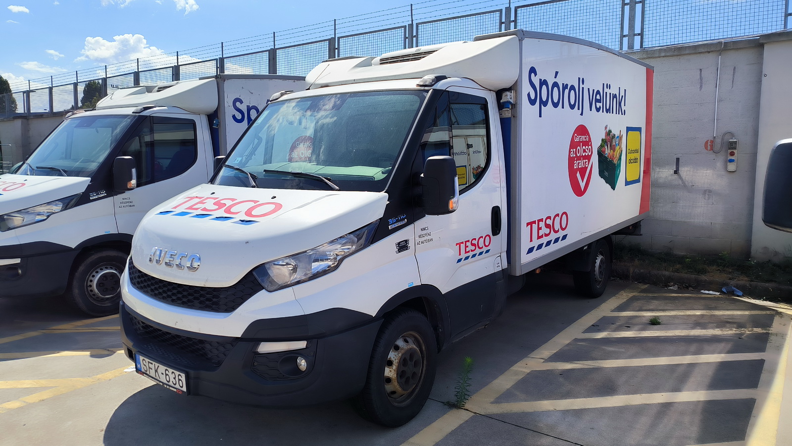 Hűtős kisteherautó 3