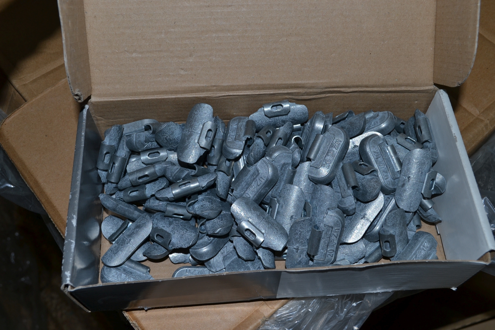 Centrírozó súly 20g cink 2