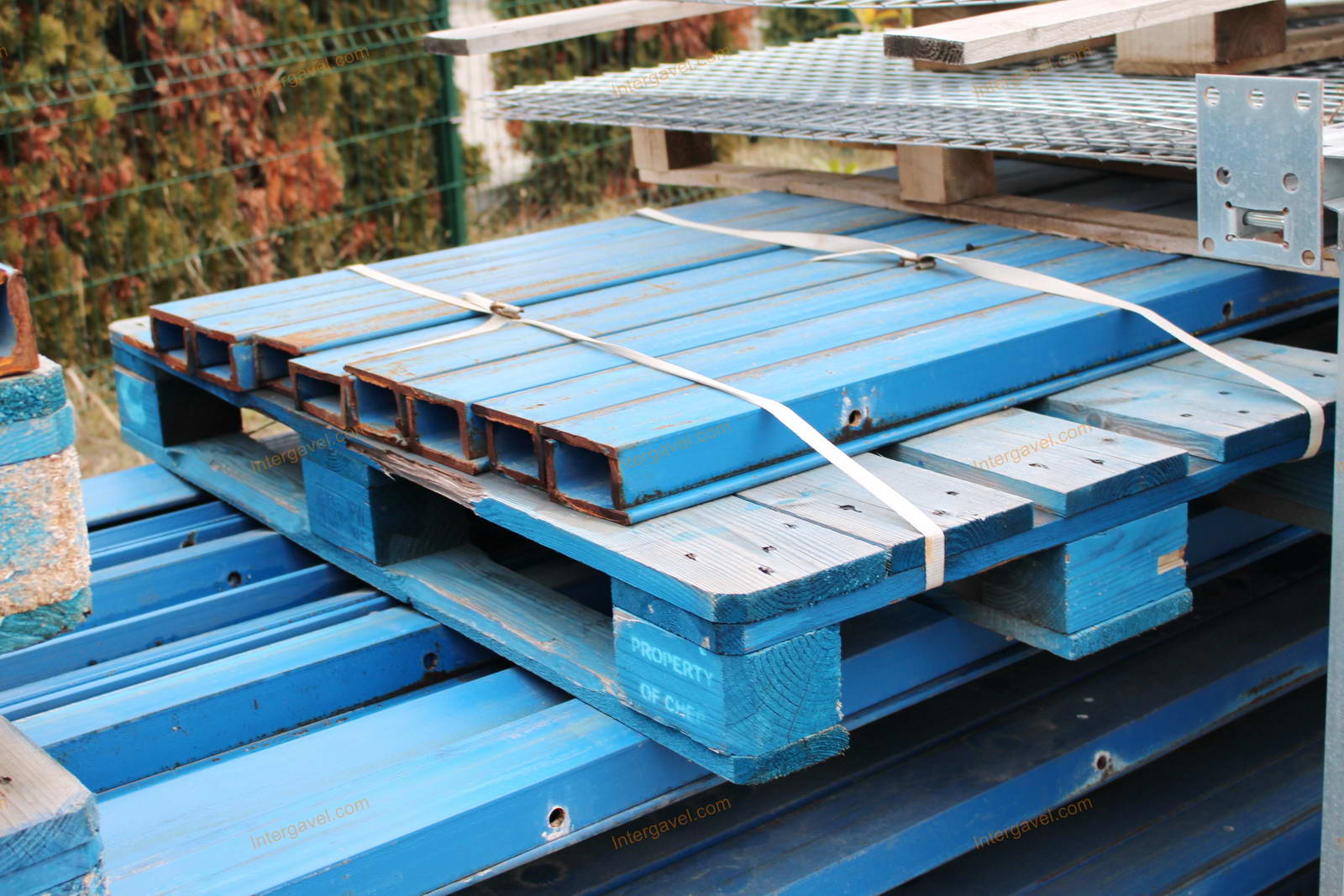 Bontott szögvas (targonca vezető) 7