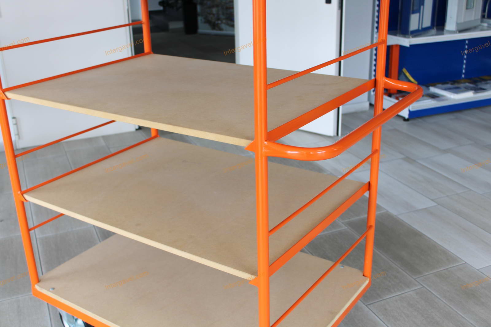 Tároló-szállító kocsi 3