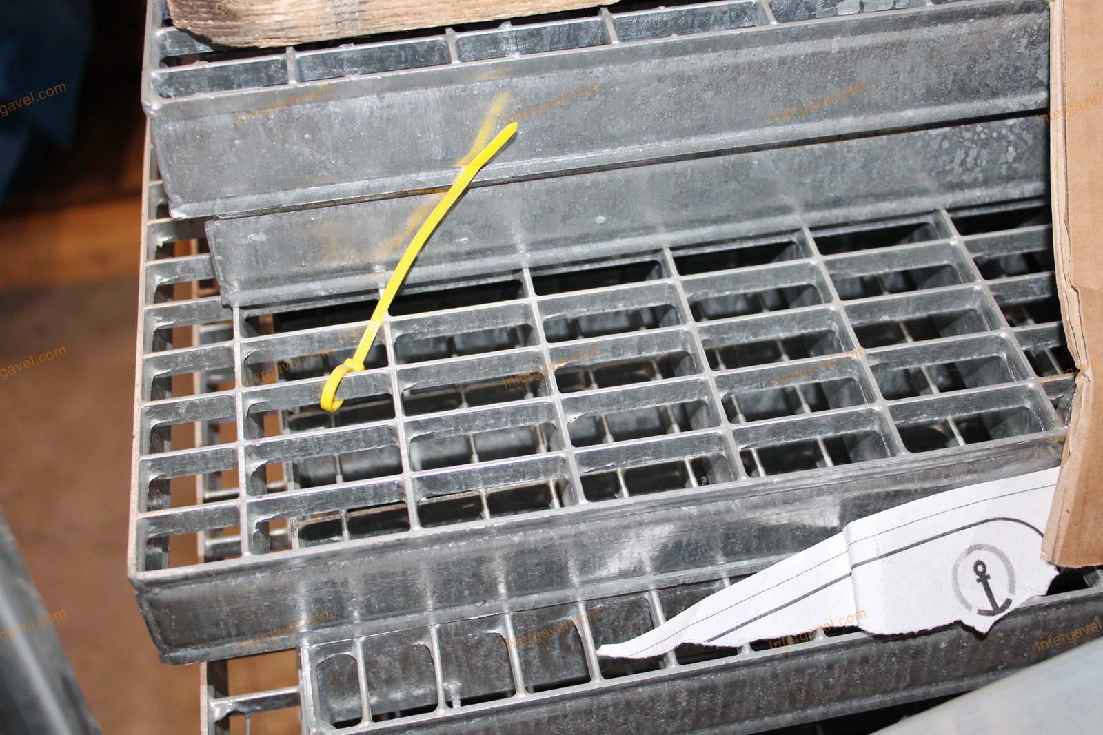 Vegyes járórácsok 4