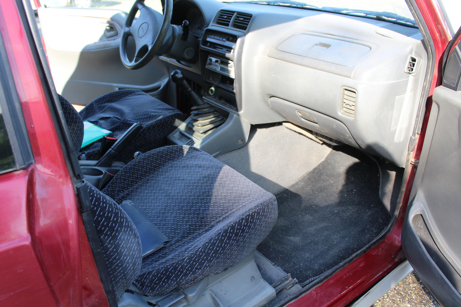 Suzuki Vitara 1.6 JLX 12