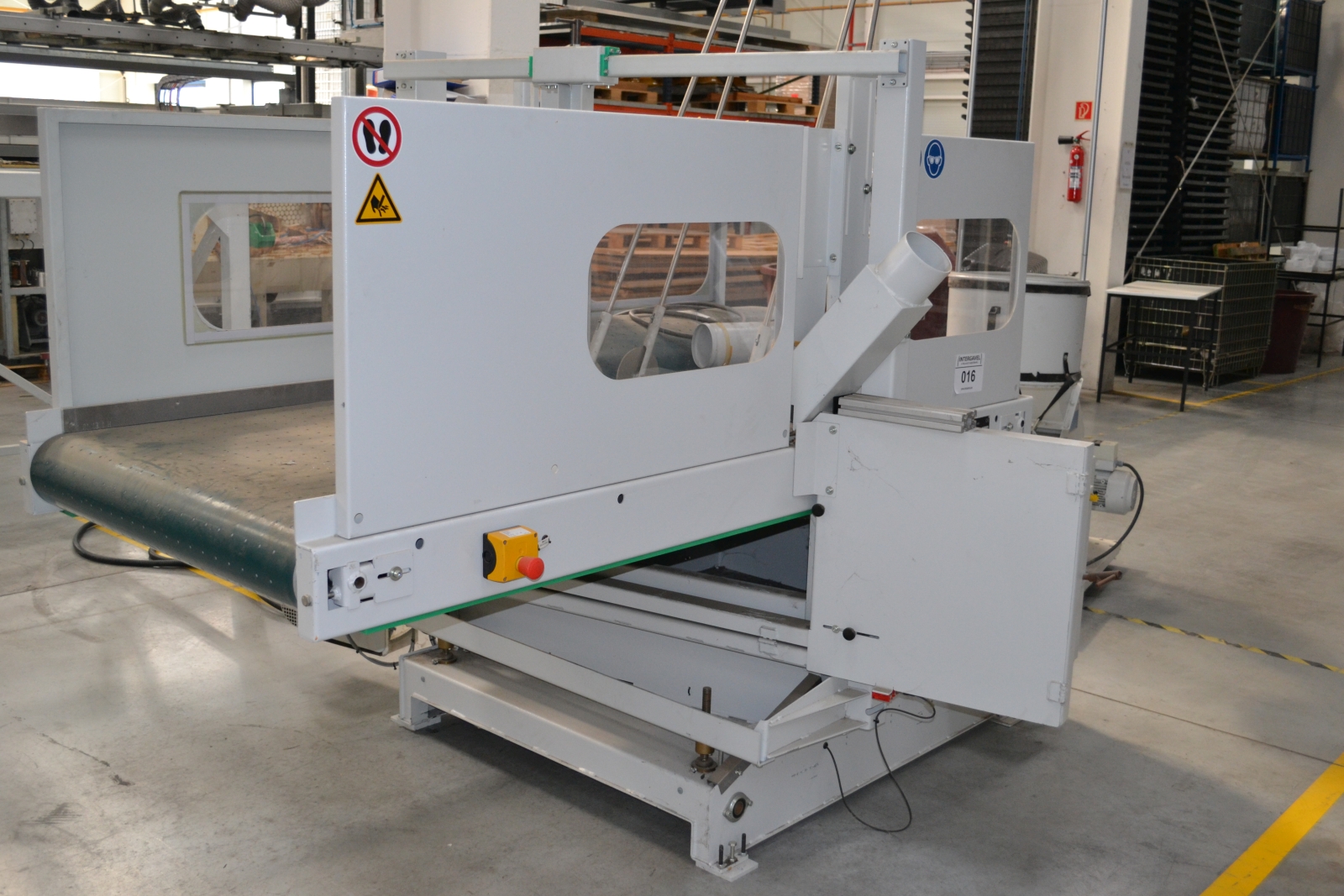 Horizontális szalagfűrész 3