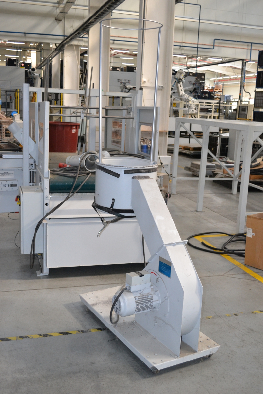 Horizontális szalagfűrész 8