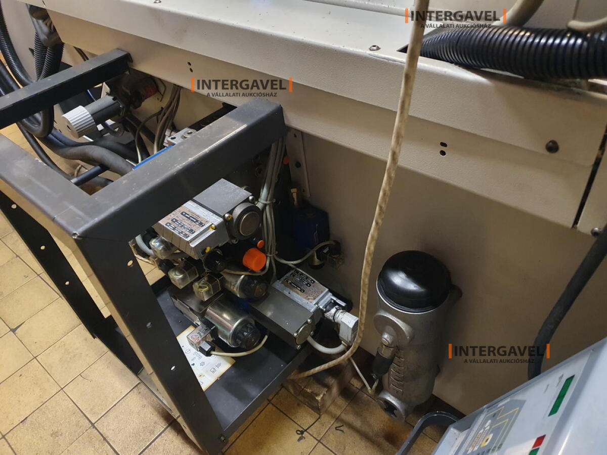 Arburg 470C 1600-800 Selogica (2005) fröccsöntő gép 7