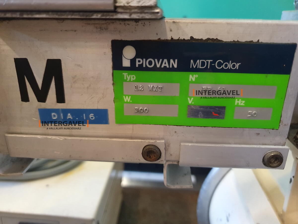 Piovan MDT Color 12 MXT színező adagoló és keverő 6