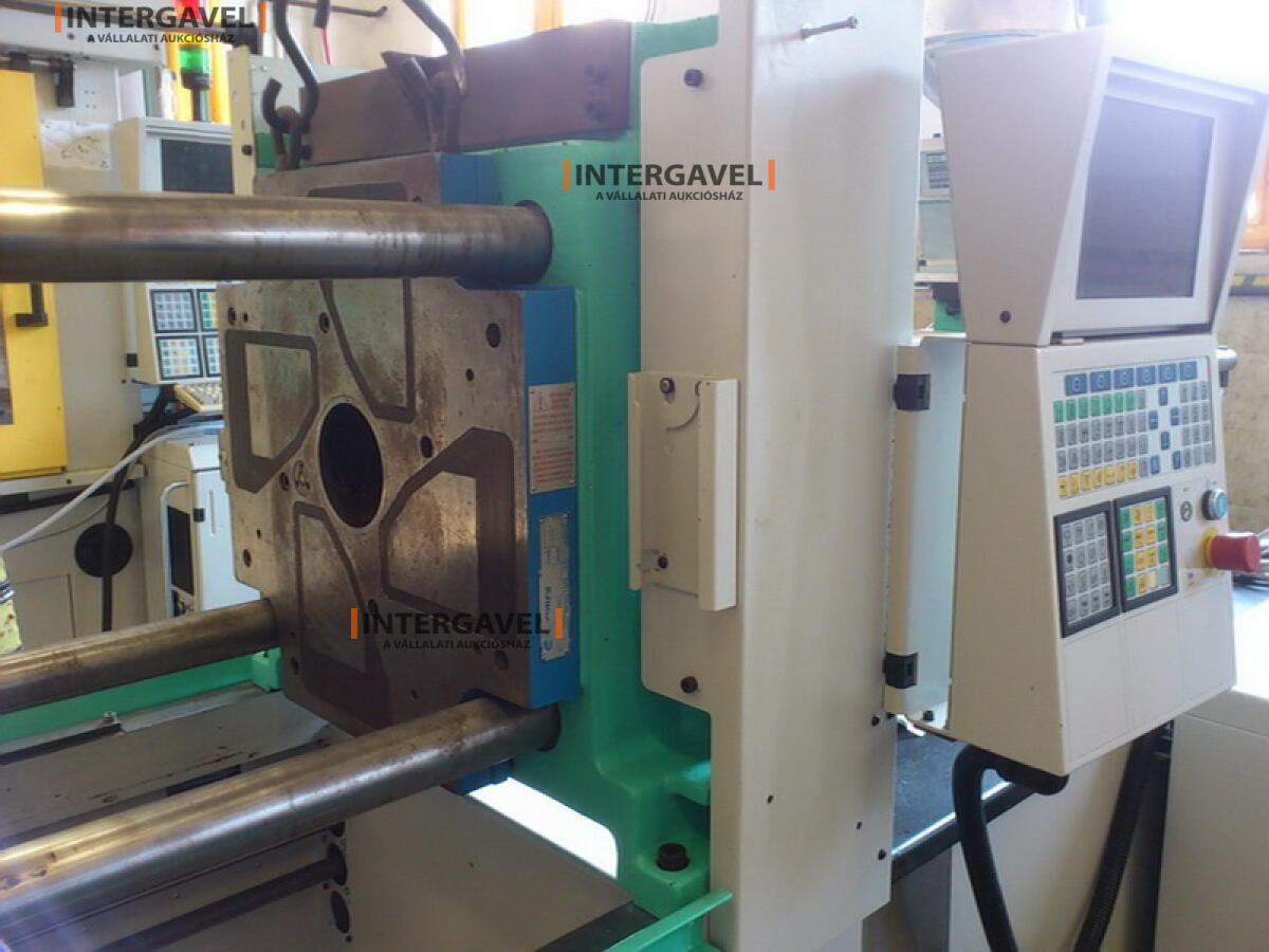 Mágnesasztal-pár 245x230 cm hasznos felületű