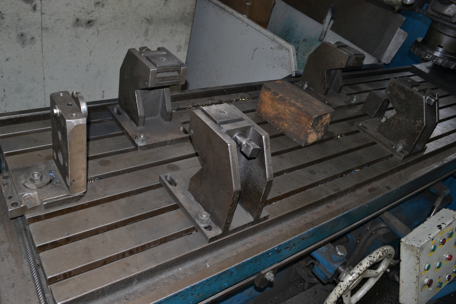 Portálmaró, Hennig 9