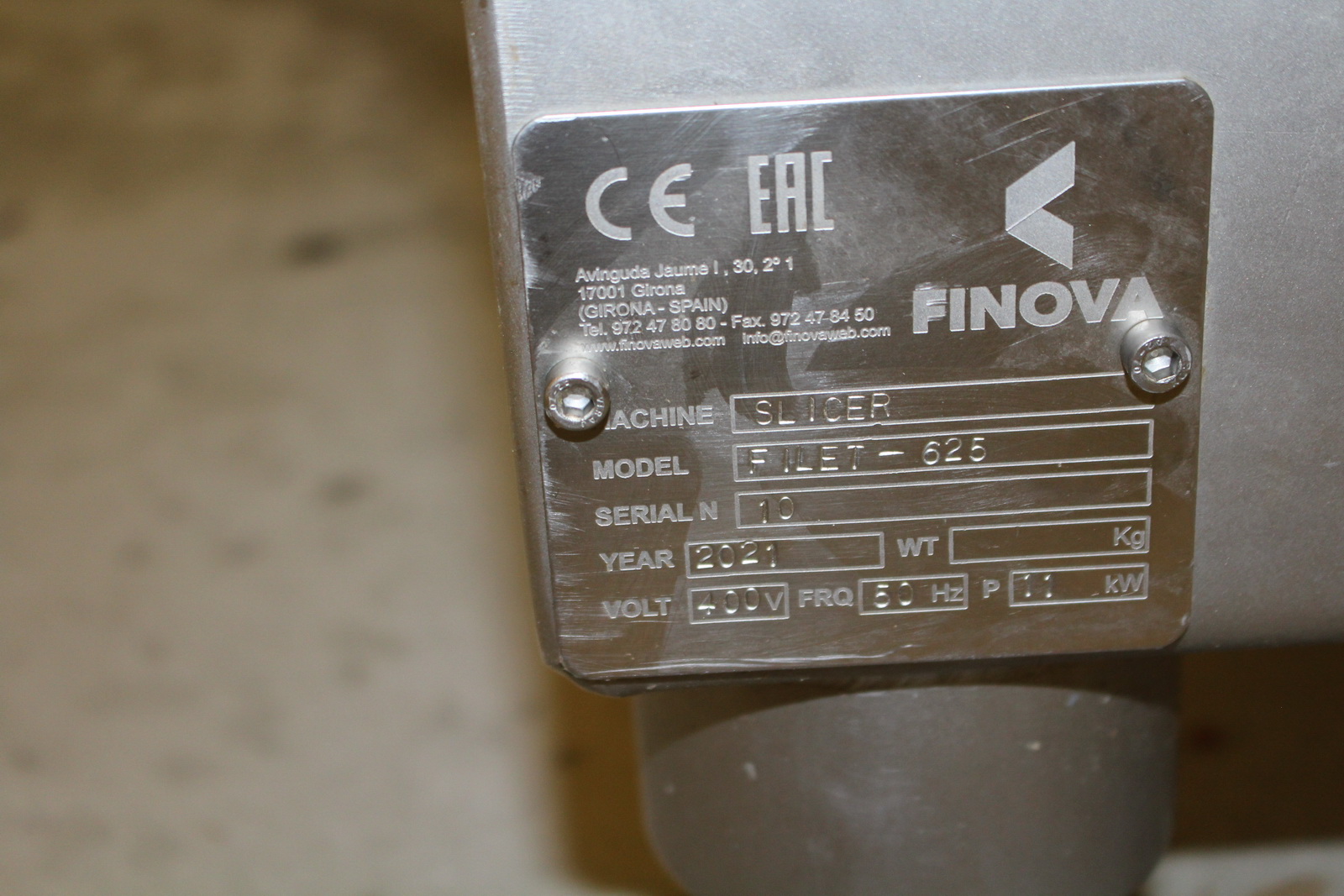 Szeletelőgép kihordó szalaggal 2