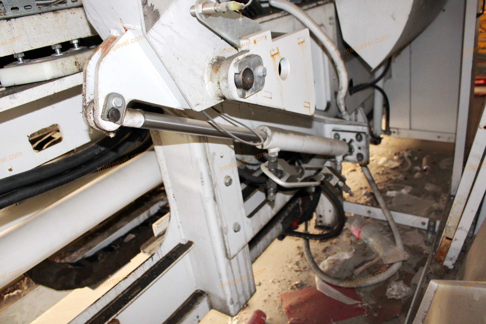 Bálázó - HSM HL 4010 Li, V-Press 820 plus 12