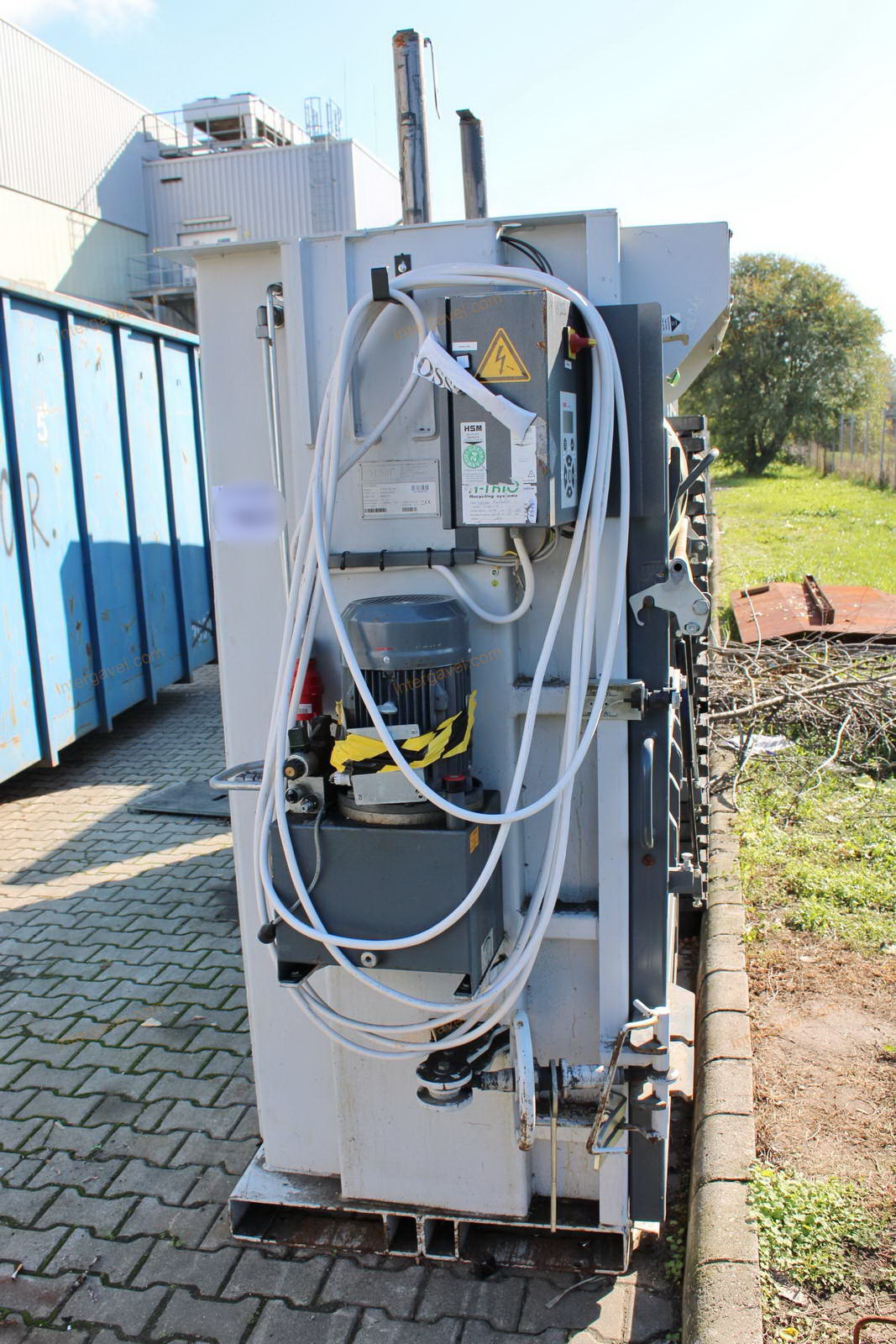 Bálázó - HSM HL 4010 Li, V-Press 820 plus 28