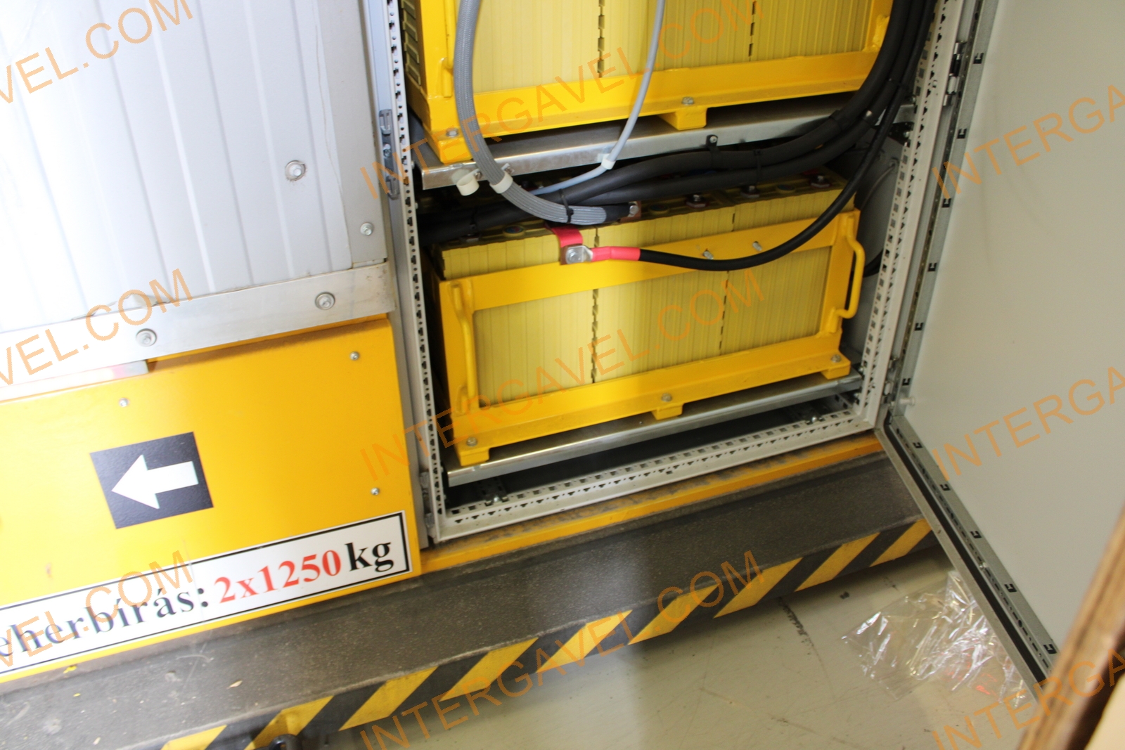 Önjáró milkrun (raklapszállító kocsi) 9