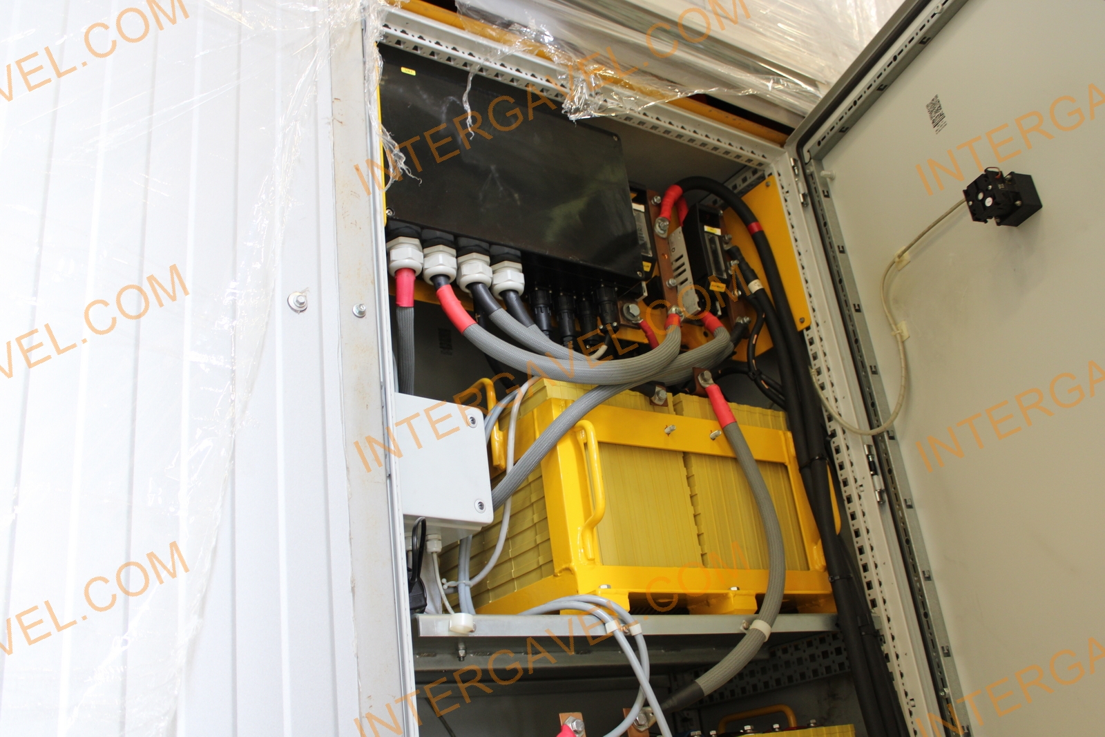 Önjáró milkrun (raklapszállító kocsi) 12