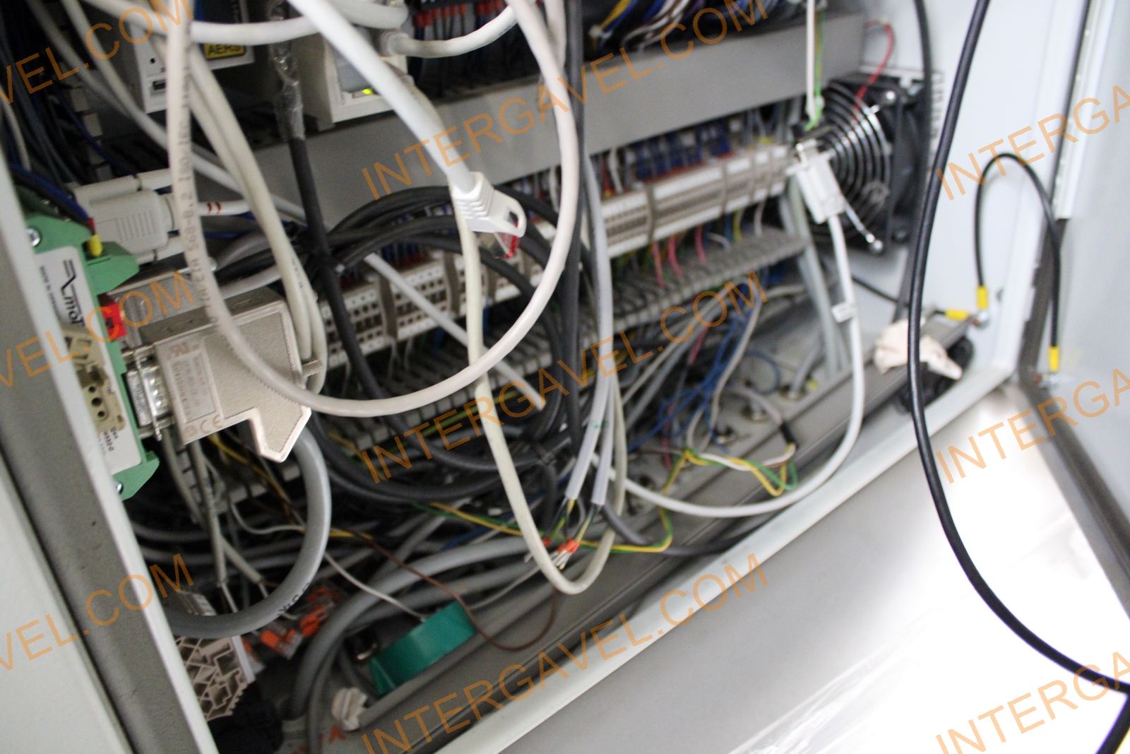 Önjáró milkrun (raklapszállító kocsi) 30