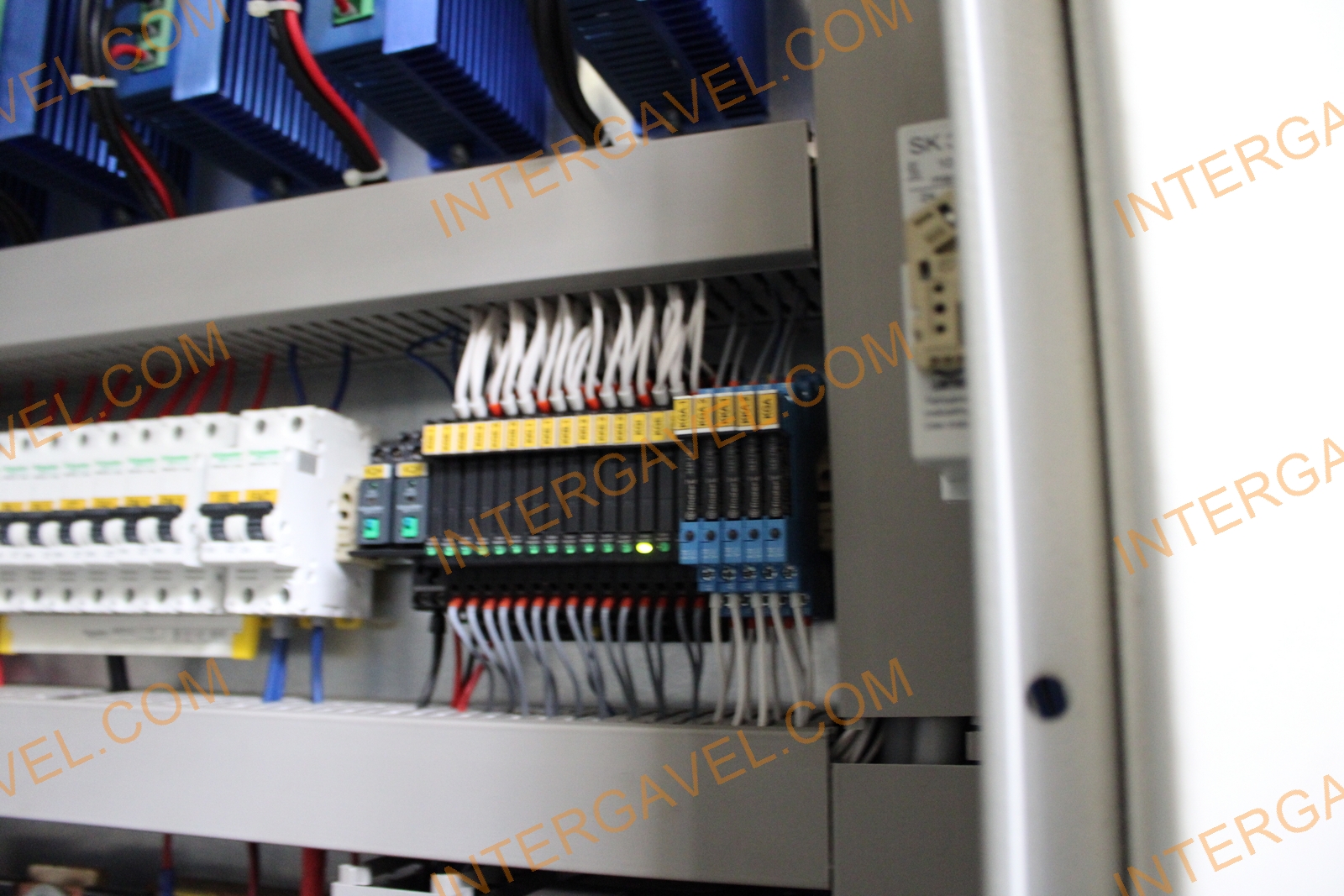 Önjáró milkrun (raklapszállító kocsi) 33