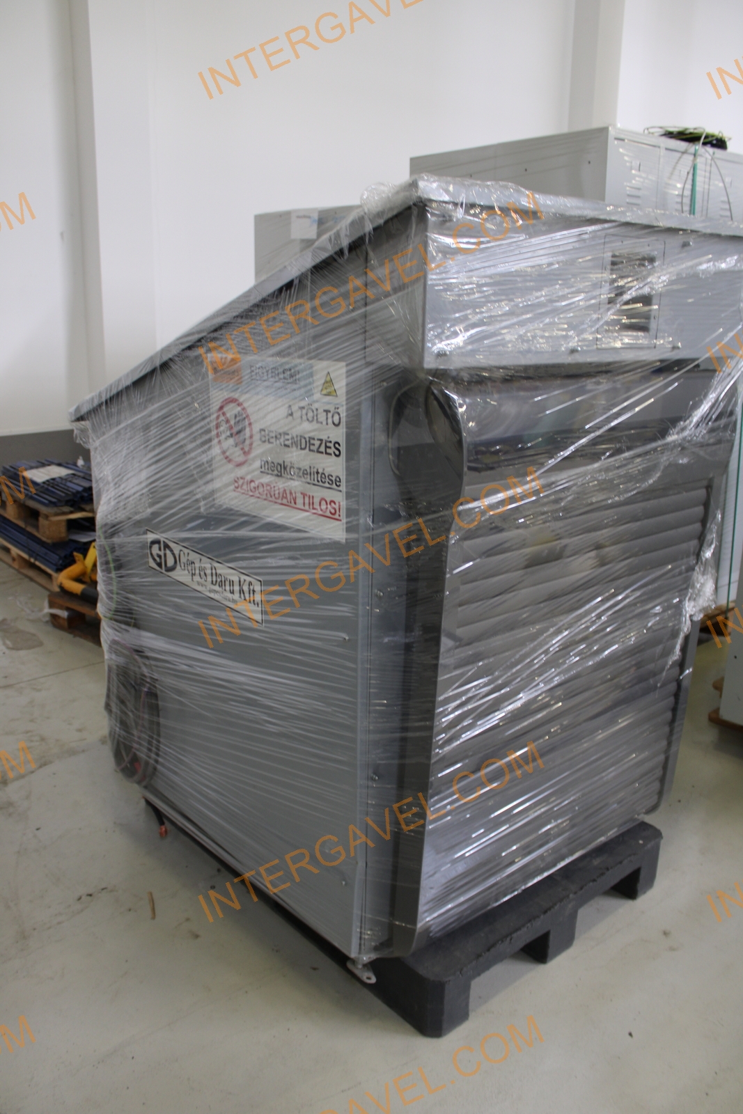 Önjáró milkrun (raklapszállító kocsi) 50