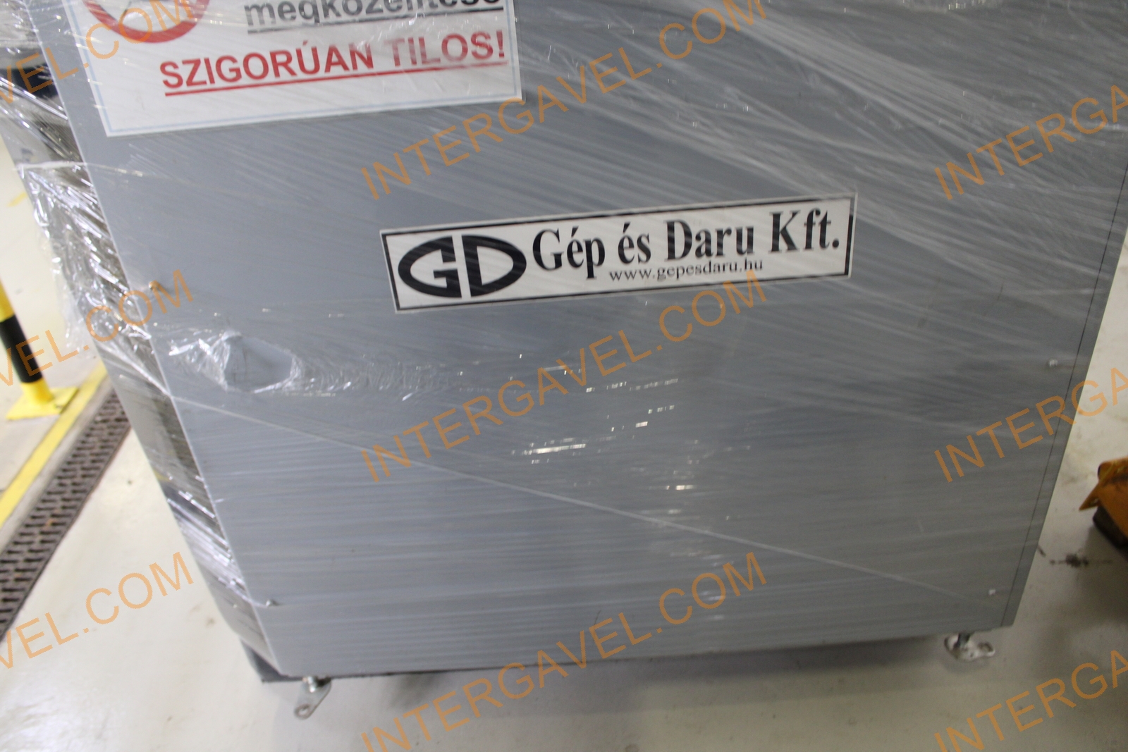 Önjáró milkrun (raklapszállító kocsi) 55