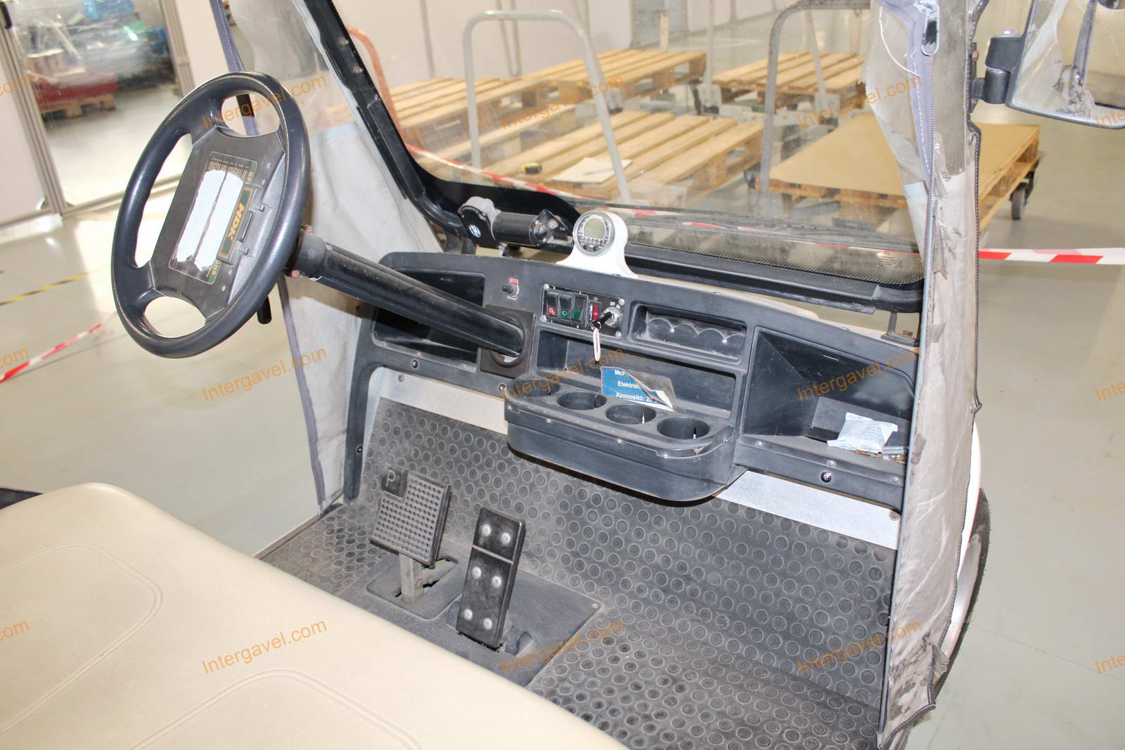 Elektromos autó - Golfkocsi 14