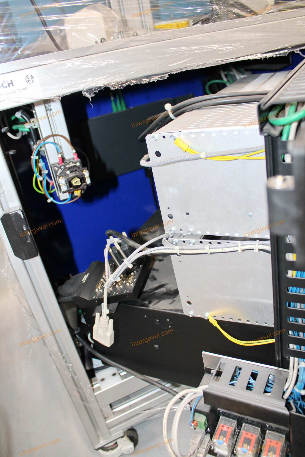 Bontott szerelő munkaállomás 4