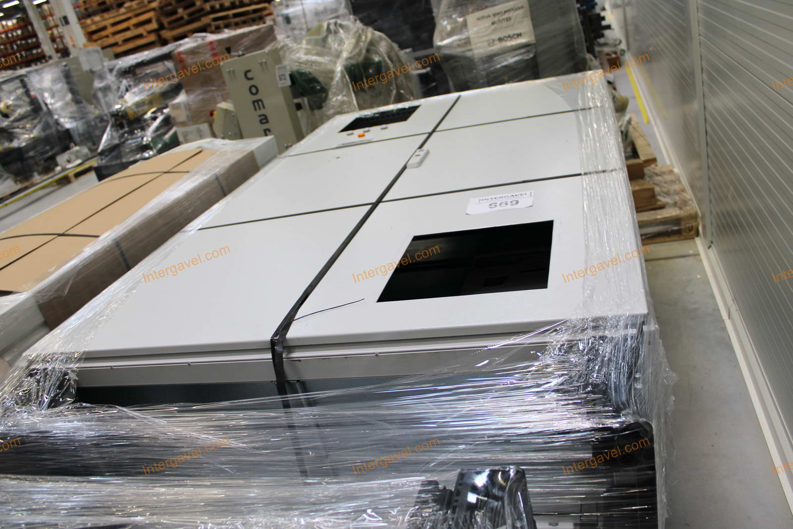 Villamos szekrény - bontott 3