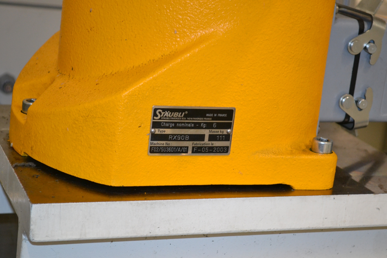 Összeszerelő gépsor 34