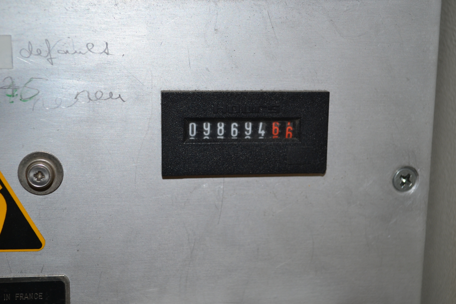 Összeszerelő gépsor 72