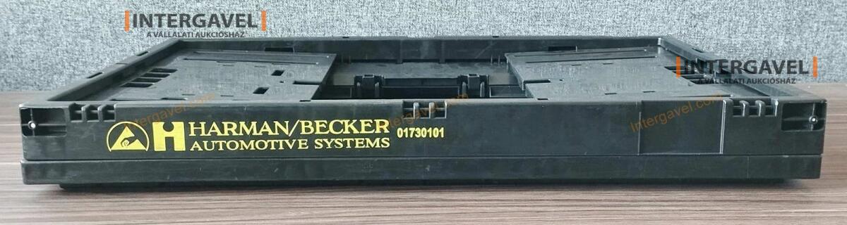 Összecsukható műanyag láda - 600x400x220 4