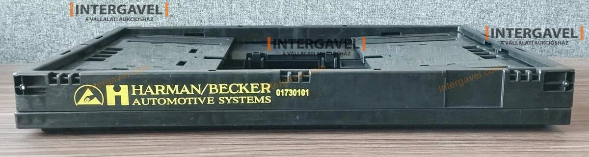 Összecsukható műanyag láda - 600x400x220 4