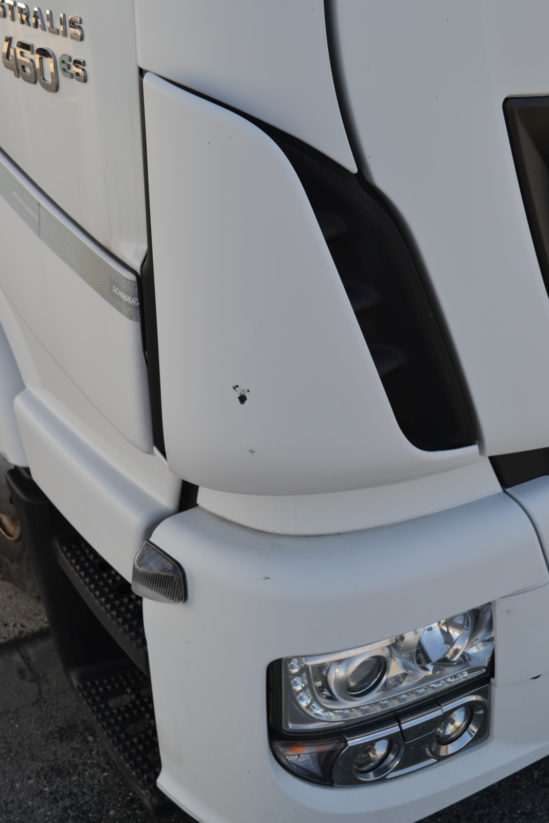 Nyergesvontató és pótkocsi 5