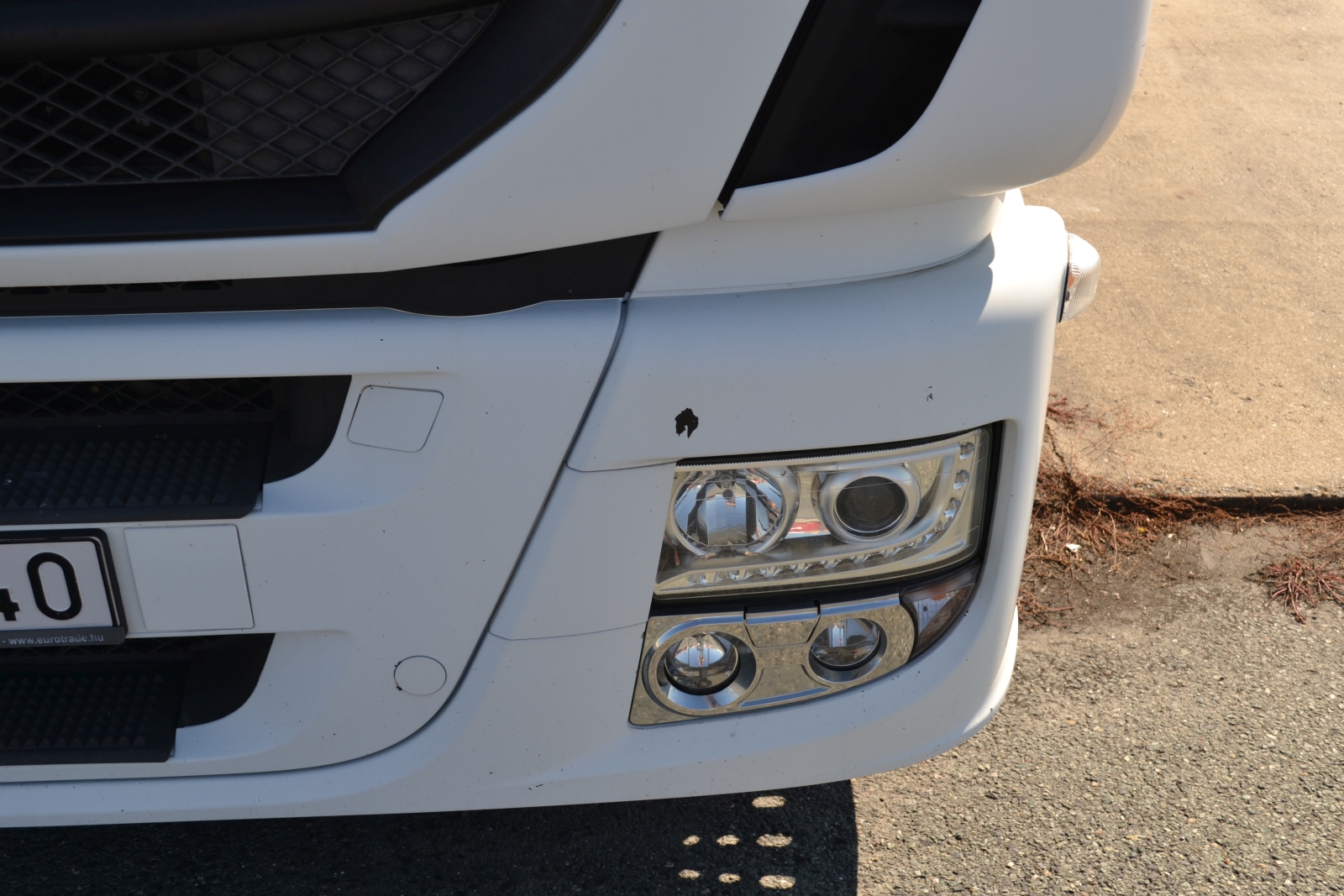 Nyergesvontató és pótkocsi 6