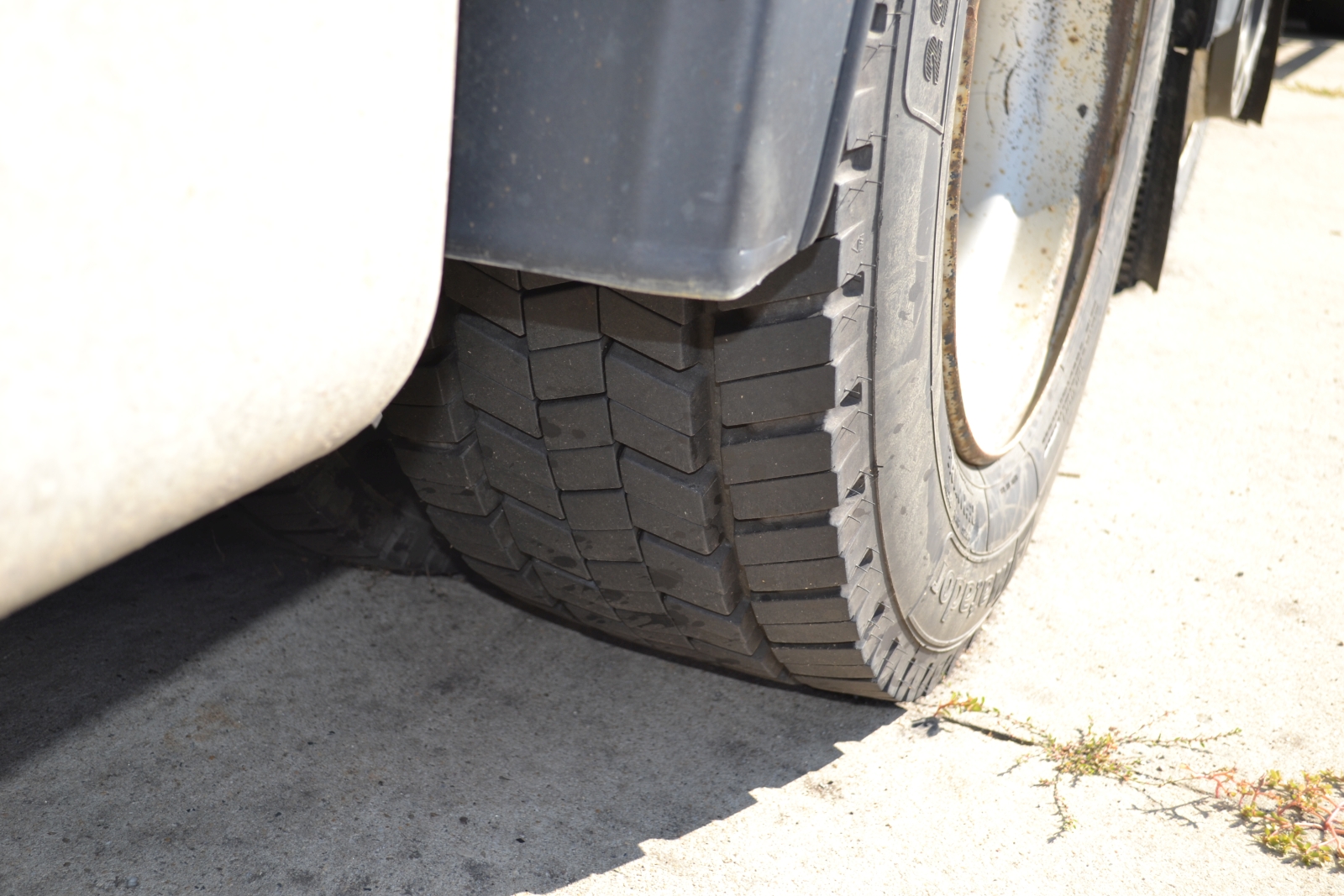 Nyergesvontató és pótkocsi 39