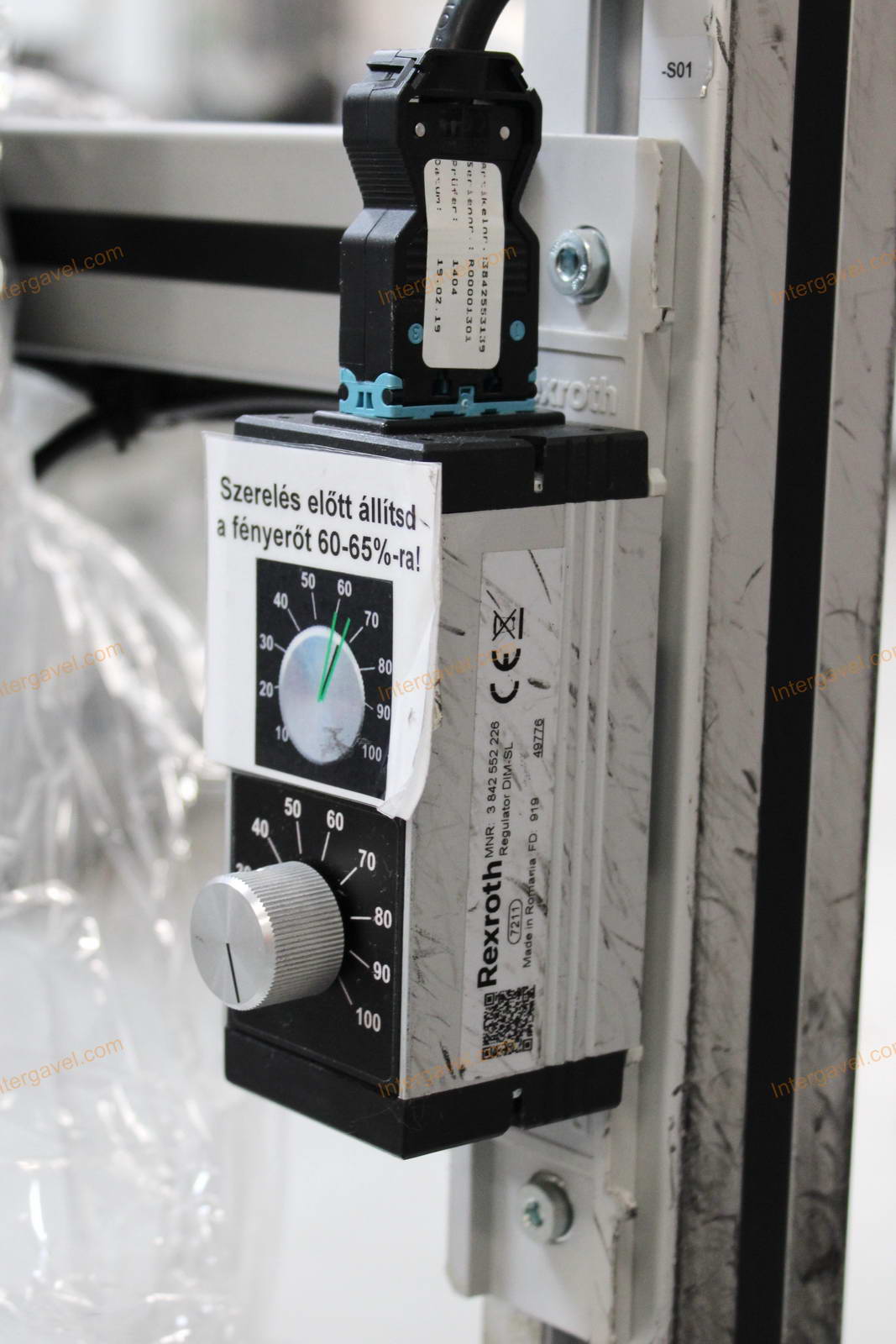 Bontott szerelő munkahely 17