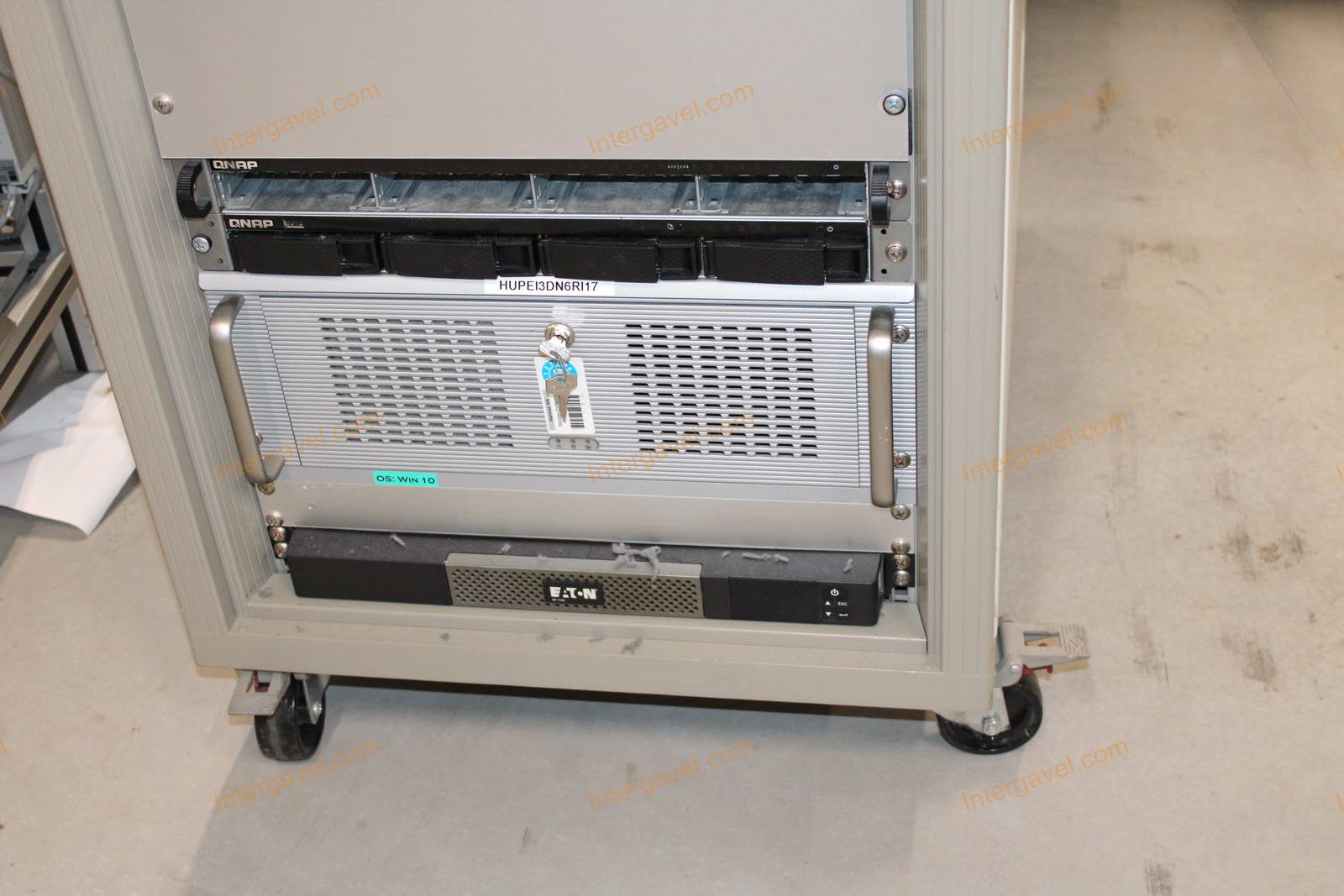 Bontott teszt szekrény 3