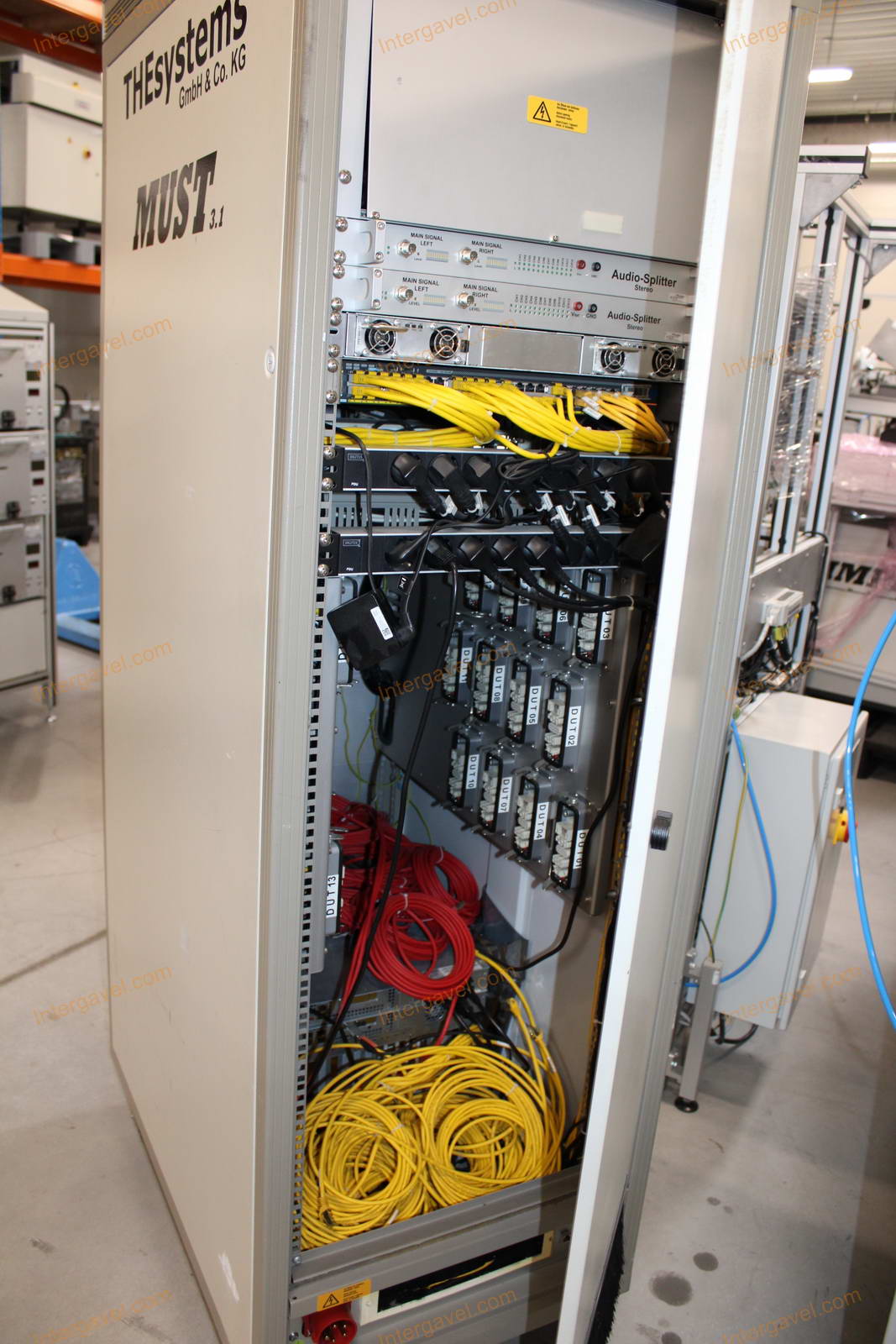 Bontott teszt szekrény 5