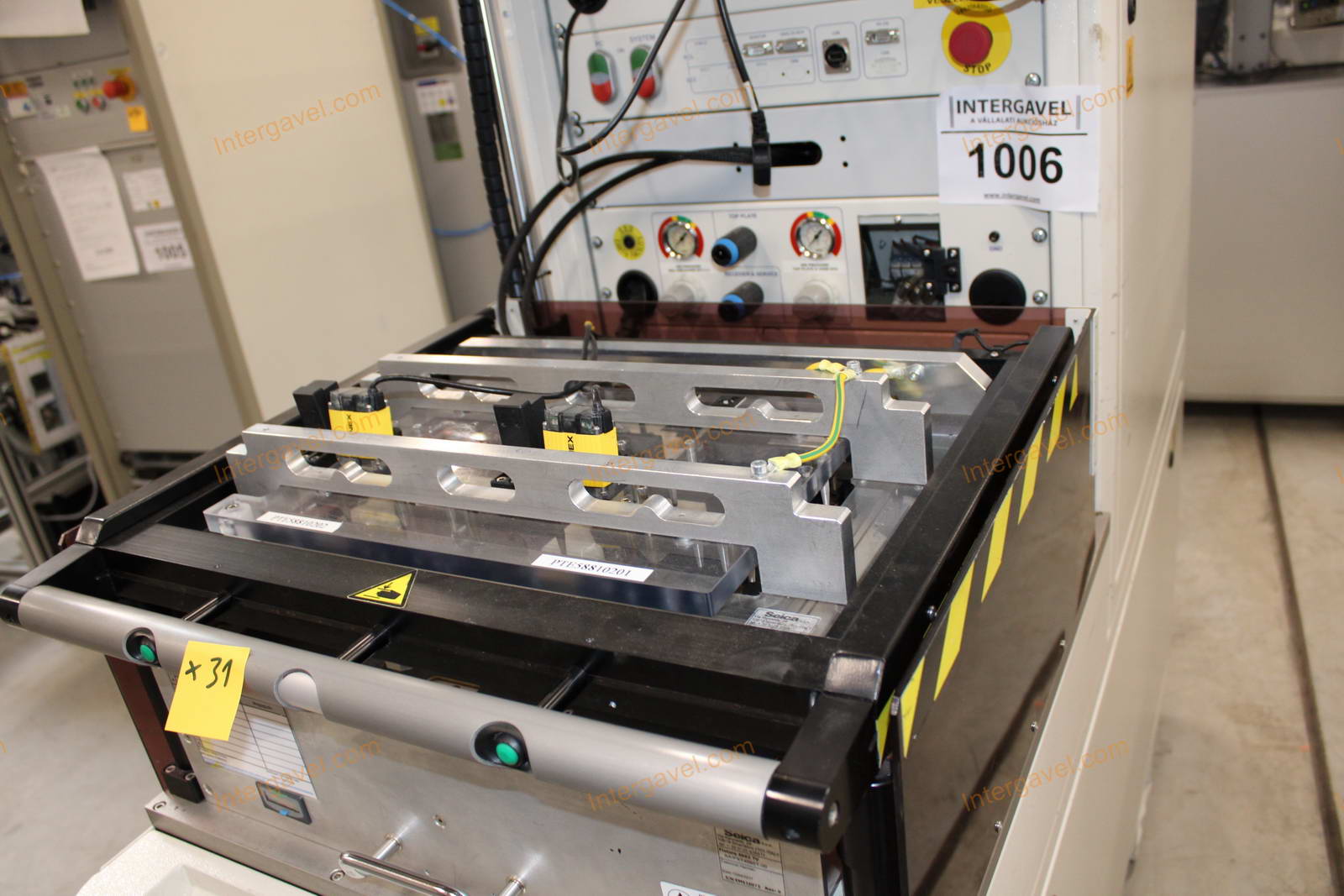 Bontott teszt szekrény 6