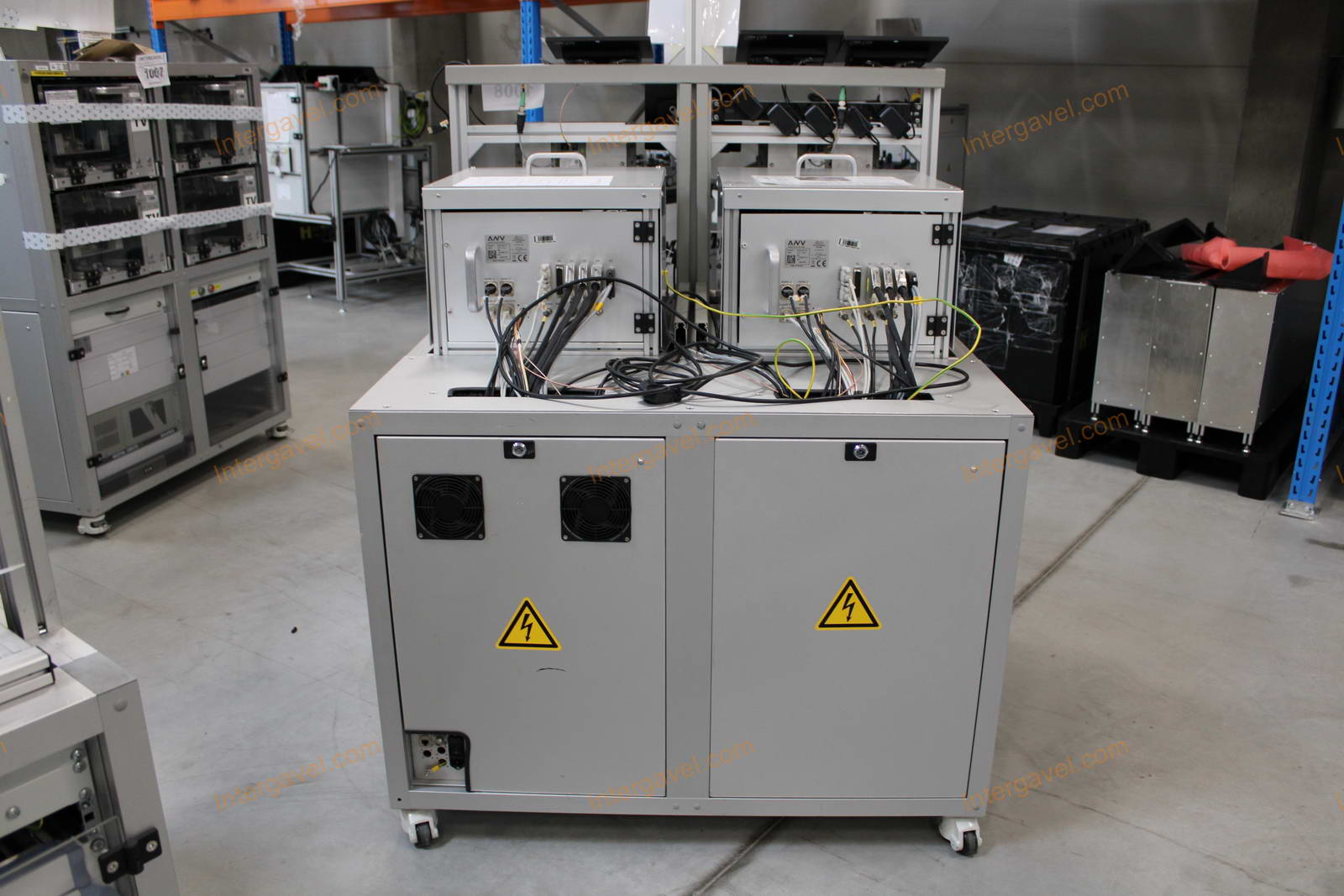 Bontott teszt munkahely 8