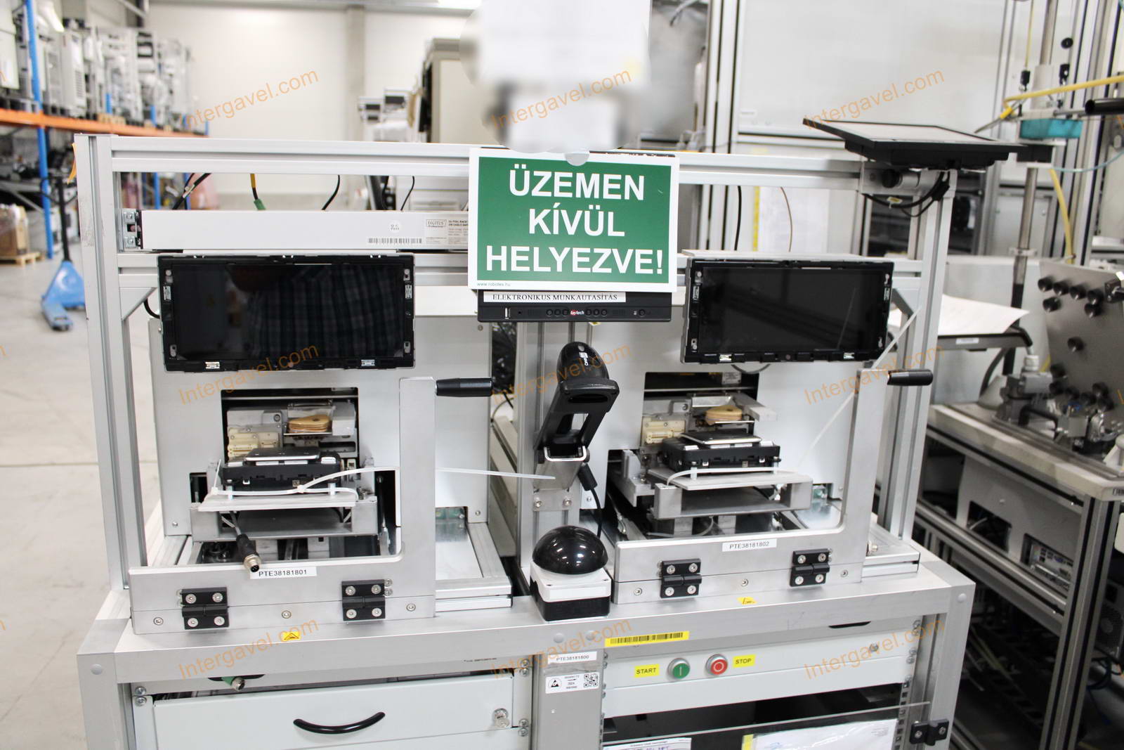 Bontott teszt munkahely 5