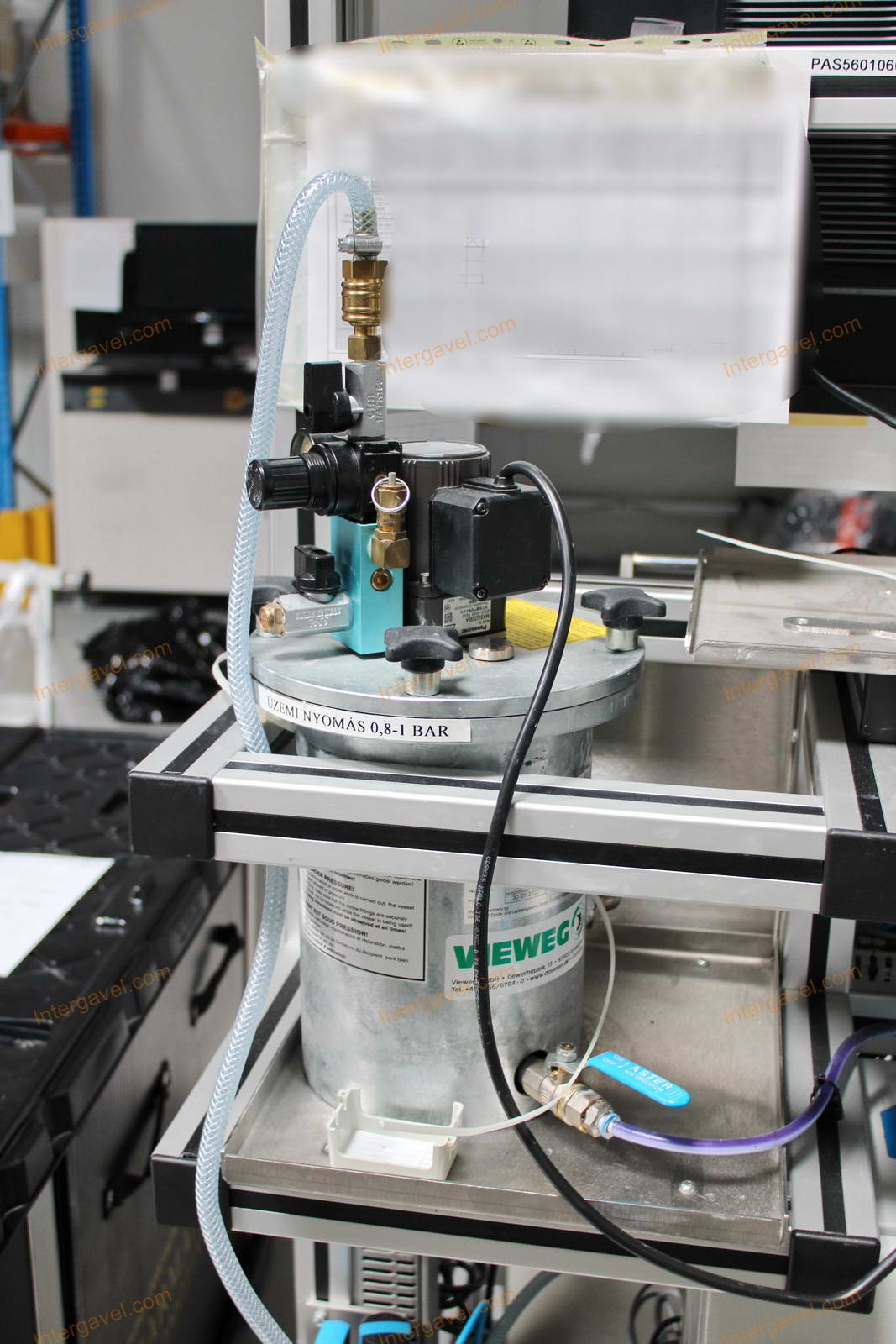 Bontott szerelő munkahely 12