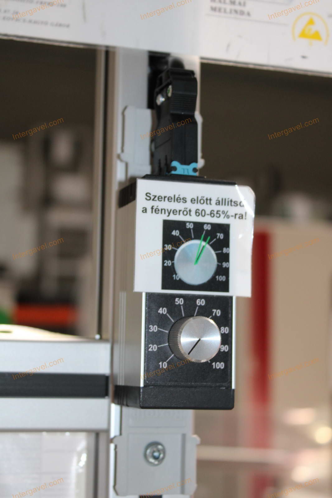 Bontott szerelő munkahely 21